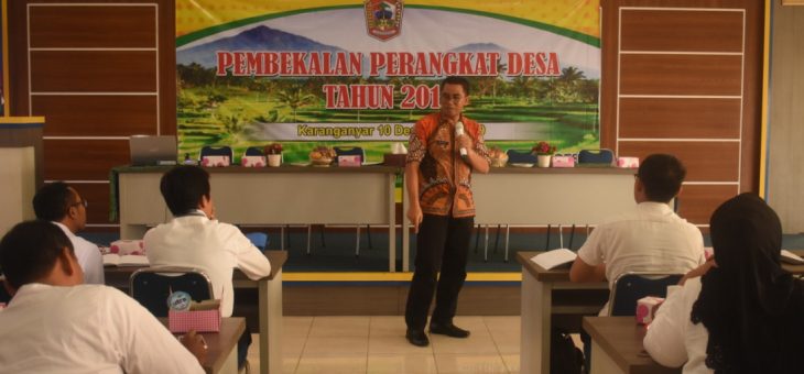 Agar Cepat Menyesuaikan, Perangkat Desa Yang dimutasi di Karanganyar Diberi Bimtek