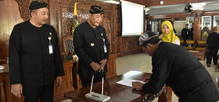 Penyerahan Dokumen Pelaksanaan Anggaran (DPA) SKPD