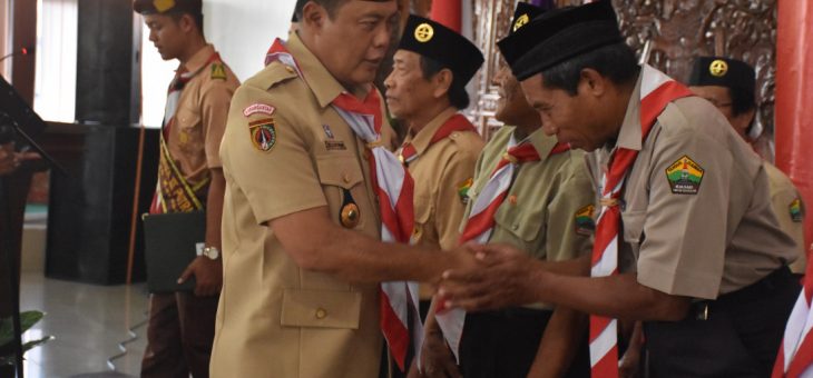 Pengukuhan Gugus Dharma Dan pengurus Pramuka Peduli Di Pendopo Rumah Dinas Bupati Karanganyar