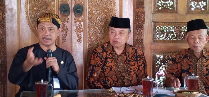 Pelepasan Pengurus Takmir Masjid Agung Karanganyar