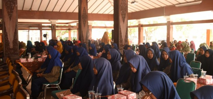 Menggali Potensi Remaja Indonesia di Era Digital Bersama Seminar Psikologi Remaja