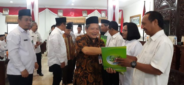 Short Course Dakwah Melalui Medsos Penyuluh Agama Islam Di Gedung DPRD Kabupaten Karanganyar