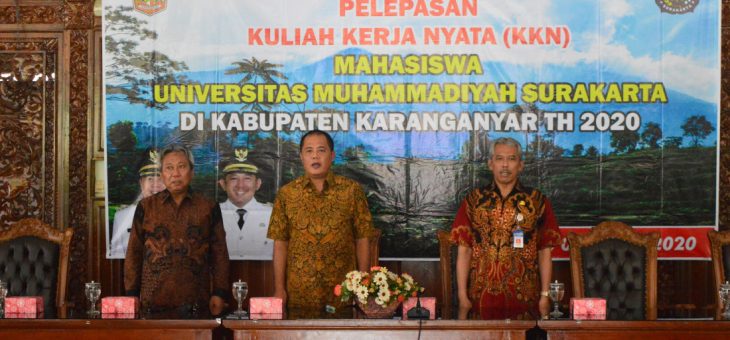 PELEPASAN KKN FKIP Dik UMS OLEH BUPATI KARANGANYAR