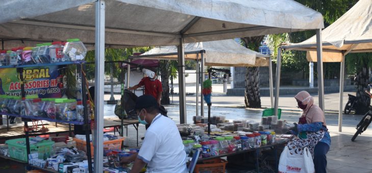 PKL Diperbolehkan Berdagang Sampai Jam 20.00 Malam. Besok Bupati dan Forkominda di Vaksin