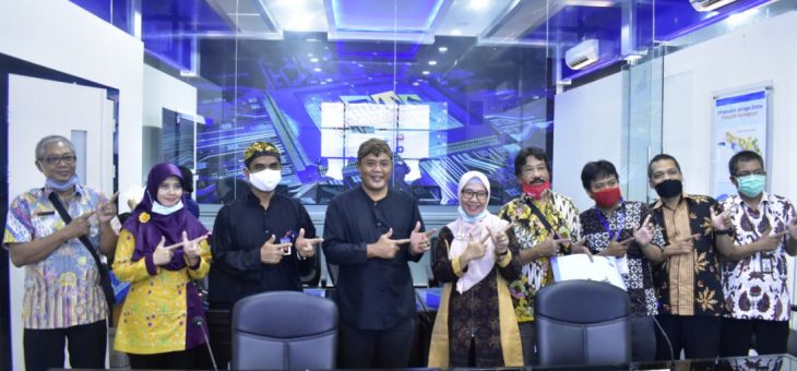 Bupati Karanganyar ; Kabupaten Karanganyar Nomor Satu Partisipasi Sensus Penduduk Online Se Jateng