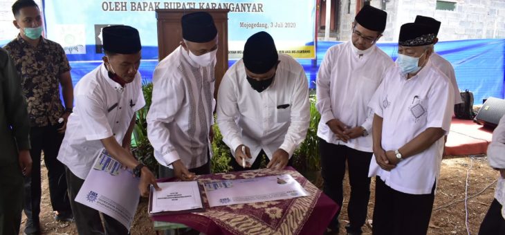 Peletakan Batu Pertama Pembangunan Gedung MIM Akhlakul Karimah Mojogedang