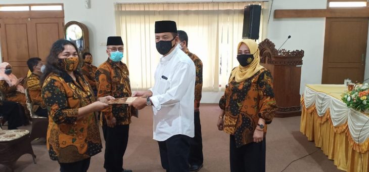 Pengukuhan Pengurus Lembaga Koordinasi Kesejahteraan Sosial Kabupaten Karanganyar Masa Bakti Tahun 2020-2023
