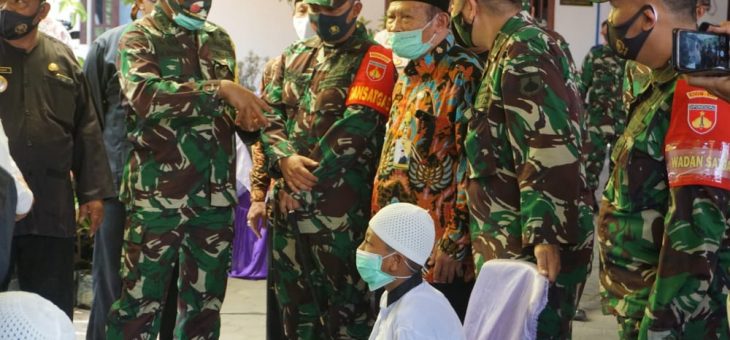 Khitanan Massal Dalam Rangka Program TMMD Reguler Ke 109 TA 2020