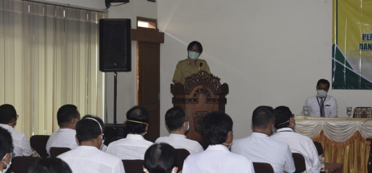 Bupati Minta, RSUD Untuk Membuang Sekat-sekat Birokrasi, Mengkeluarga dan Beri Sentuhan Yang Baik Kepada Pasien