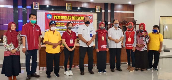 Geliatkan Ekonomi ditengah Pandemi, Anak Muda Harus Tetap Kreatif Inovatif