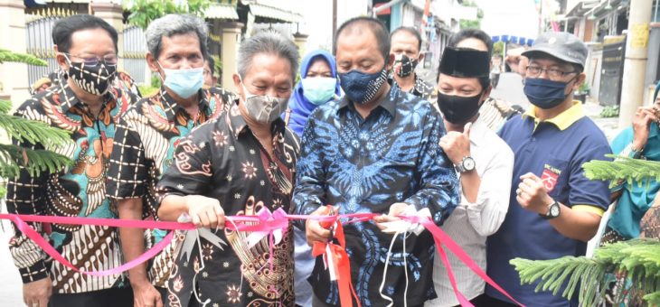 Inovatif, Sistem Keamanan Kampung Teraplikasi Dengan Handphone