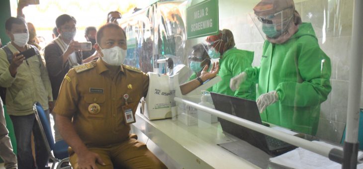 Vaksin Covid-19 Pertama Kali Kabupaten Karanganyar Di Laksanakan Di Puskesmas Karanganyar