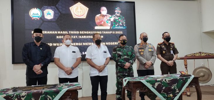 Penutupan TMMD di Desa Tengklik, Betonisasi Dua Jalan Dusun dan Talud Berhasil Dirampungkan