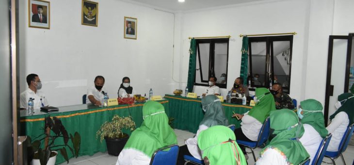 Ingatkan Untuk Selalu Profesional dalam Bekerja 