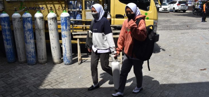 Juliyatmono : Kita Ingin Pastikan Pelaksanaan Isi Ulang Oksigen Gratis Berjalan Lancar