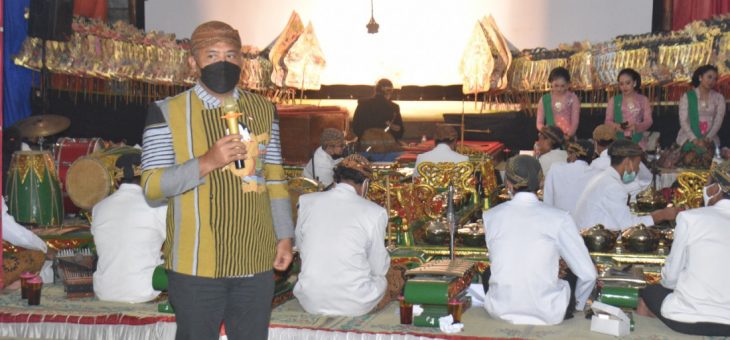 Upacara Tradisional Sebaran Apem Wahyu Kliyu Diakui Negara Sebagai Warisan Budaya Tak Benda Indonesia