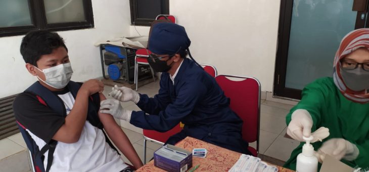 Persiapan PTM, 300 Pelajar Mulai Divaksin