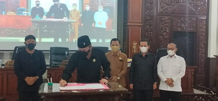 RAPAT PARIPURNA DPRD KABUPATEN KARANGANYAR MASA SIDANG 1 PROGRAM PEMBENTUKAN PERATURAN DAERAH (PROPEMPERDA) TA 2022