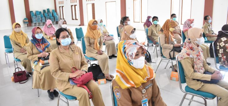 Peduli Terhadap Para Pendidik dan Tenaga Kependidikan Non PNS, Pemkab Karanganyar Beri Insentif