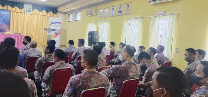 Pembinaan BUMD PUD BPR Bank Karanganyar, Bupati: Berikan pelayanan terbaik agar dipercaya publik