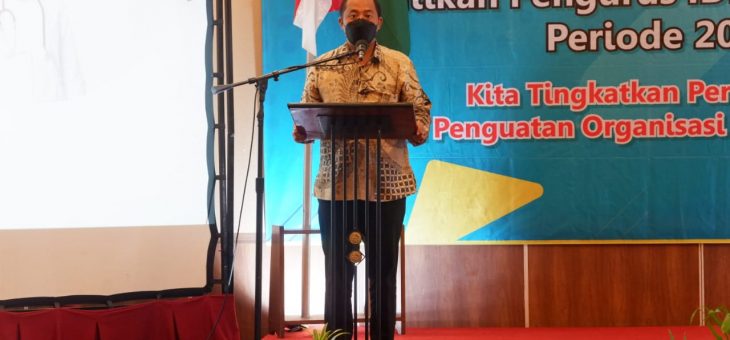 Lantik Pengurus IDI Cab Karanganyar, Bupati Berharap Makin Banyak Dokter Berkualitas Di Karanganyar