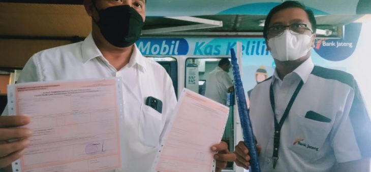 PENYERAHAN SIMBOLIS SPPT PBB-P2 TAHUN 2022 KABUPATEN KARANGANYAR