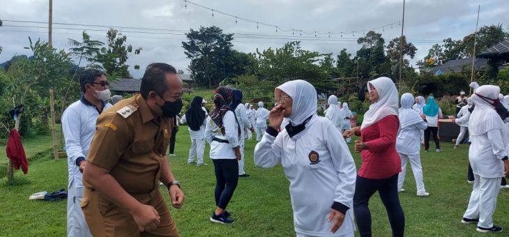 Wabup Semangati Para Lasia Jaga Kebugaraan Dengan Mengikuti Senam