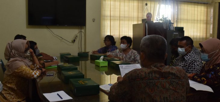 Tim PPID Kabupaten Karanganyar Melaksanakan Rapat Koordinasi Terkait Monev PPID Tahap 1 Kabupaten Karanganyar