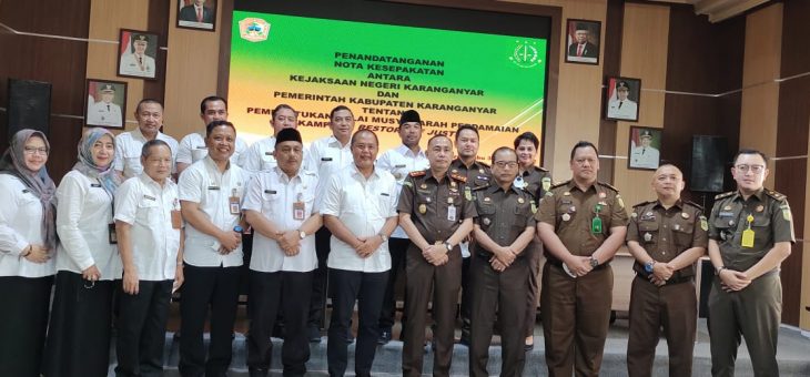Pemkab Karanganyar Tandatangani MOU dengan Kejari