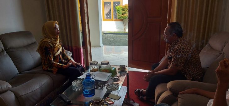 Mohon Doa Restu, Lady Racer Asal Karanganyar Sowan Wakil Bupati