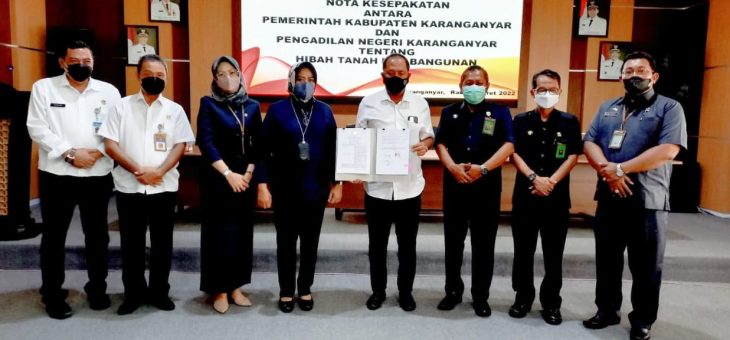 Pemkab Karanganyar Tandatangani MOU dengan PN Karanganyar Tentang Tanah dan Bangunan Rumah Dinas Wakil Ketua PN
