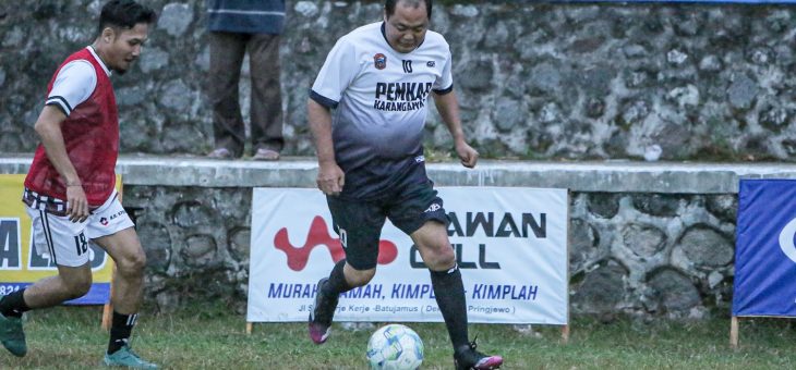 Diperkuat Bupati Karanganyar, Tim Kesebelasan Pemkab Karanganyar Tundukkan Tim SIWO Jateng Melalui Adu Pinalti