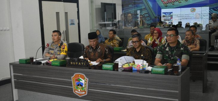 BUPATI KARANGANYAR SAMPAIKAN UPAYA PERCEPATAN PENURUNAN STUNTING DAN PENGHAPUSAN KEMISKINAN DALAM ROADSHOW BERSAMA KEMENKO-PMK