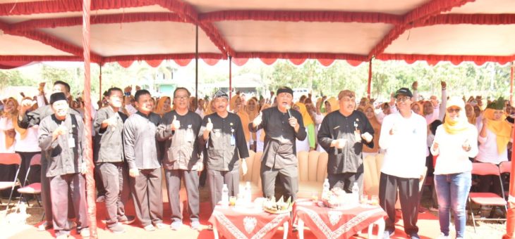 PEMBINAAN KADER KESEHATAN DAN IBU HAMIL UPT. PUSKESMAS JUMAPOLO, BUPATI : UTAMAKAN GERMAS UNTUK POLA HIDUP SEHAT