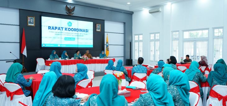 Rapat Koordinasi Tim Penggerak PKK Kabupaten Karanganyar dengan Ketua Tim Penggerak PKK Kecamatan Se-Kabupaten Karanganyar