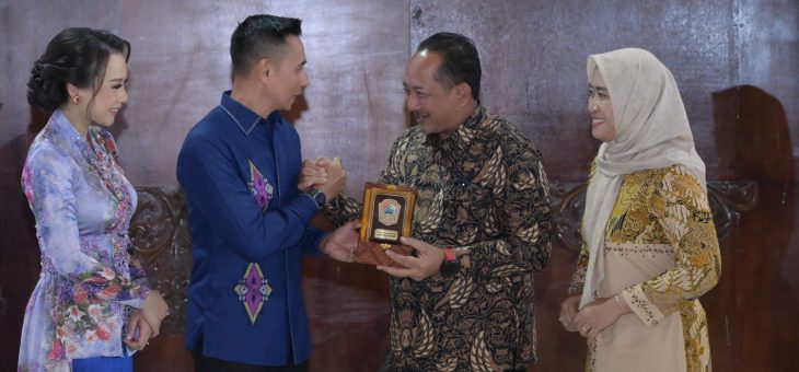 Lepas Kenal Kapolres Karanganyar: Perpisahan dan Penyambutan Pemimpin Baru Polres Karanganyar