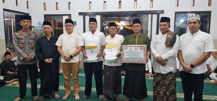 TARAWIH KELILING PEMKAB KARANGANYAR PERERAT SILATURAHMI DI MASJID FATHAHUN NURIYAH, HARJOSARI
