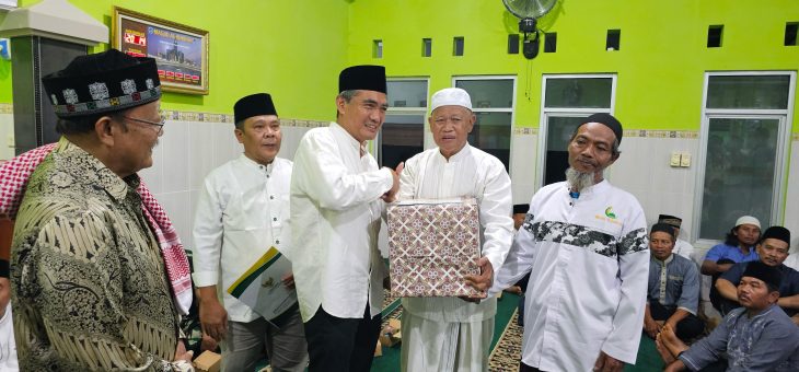 Pemerintah Kabupaten Karanganyar Gelar Tarawih Keliling di Masjid Al Ikhwah Mojogedang