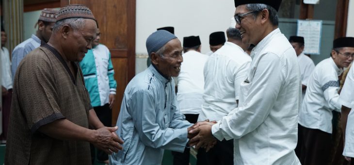 Tarawih keliling Pemkab Karanganyar di Masjid Al Mu’min Dusun Ngori Desa Kedawung Kecamatan Jumapolo