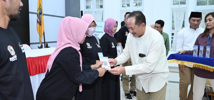 Digitalisasi Pedagang UMKM Taman Pancasila dan Stadion 45 Dorong Inklusi Keuangan, Pemkab Karanganyar Gandeng Bank Jateng