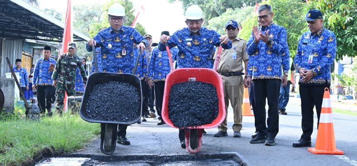 Bupati dan Wakil Bupati Karanganyar Laksanakan Ground Breaking Perbaikan Ruas Jalan Karanganyar – Ngadiluwih
