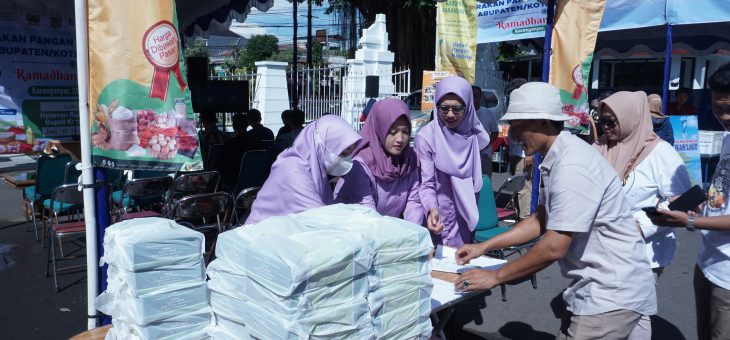 Gerakan Pangan Murah Serentak Digelar di 35 Kabupaten/Kota se-Jawa Tengah Kabupaten Karanganyar Ikut Berpartisipasi