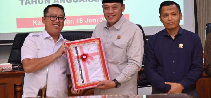 DPRD dan Bupati Karanganyar Sepakati Dua Raperda Strategis dalam Rapat Paripurna