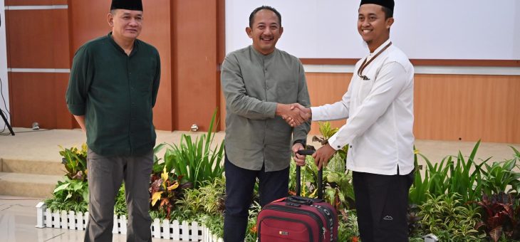Pemerintah Apresiasi Komitmen PUDAM Tirta Lawu Fasilitasi Karyawan Berangkat Umrah