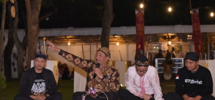 Srawung Budaya Kreatif Karanganyar 2025 Resmi Dibuka, Masyarakat Tumpah Ruah Saksikan Jamasan Kiai Pamot