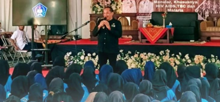 Aksi Bergizi Bersama SMK Wikarya Karanganyar dan SMA Negeri 2 Karanganyar Wujudkan Generasi Sehat, Cegah Stunting dan Penyakit Menular