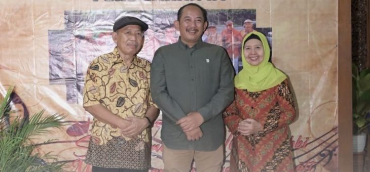 Bupati Karanganyar Hadiri Peringatan Dasa Warsa Paguyuban TEKEN 15