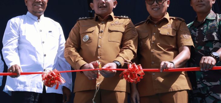 Bupati dan Wakil Bupati Karanganyar Resmikan Masjid Nurul Ilmi SMPN 3 Karanganyar