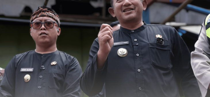 Bupati Karanganyar Tinjau Pasar Karangpandan Terdampak Angin Kencang, Berikan Dukungan dan Bantuan Darurat