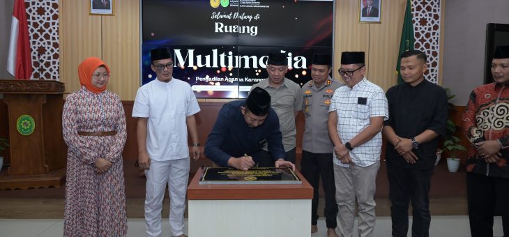 Bupati Karanganyar Resmikan Ruang Multimedia pada HUT ke-62 Pengadilan Agama Karanganyar